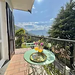 Miralago Villa *