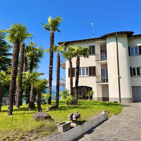 Villa Miralago